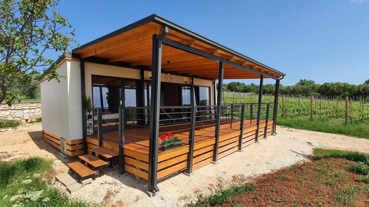 רוביני Collis Winery - Family & Friends - Mobilhome מראה חיצוני תמונה